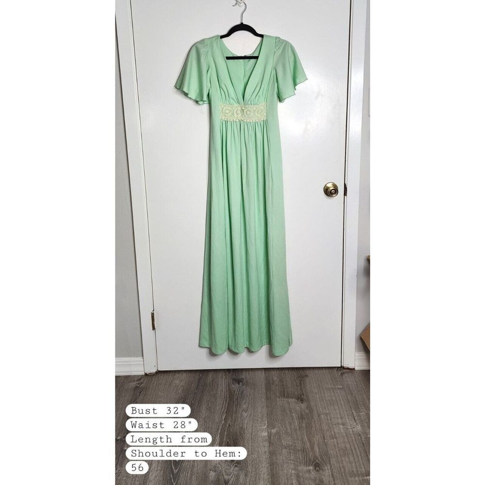 Women's Vintage 1960's Floor‎ Length Formal Dress, Mint Green